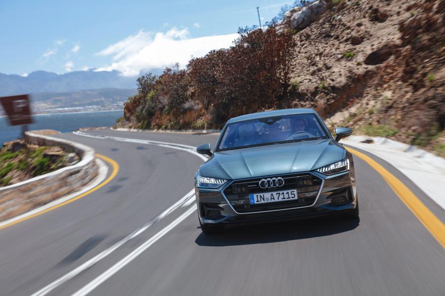  Audi A7 Sportback 55 TFSI Quattro 2018 года  (WW) (фото 14 из 16)